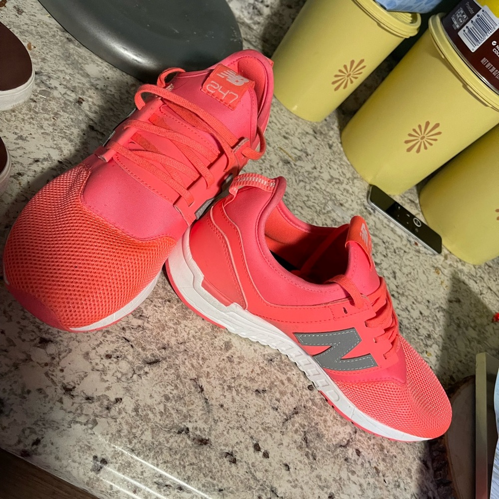 Pink new balance womens